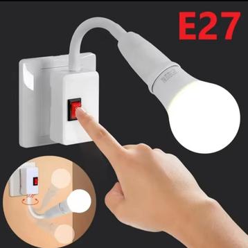 Stekkerlamp Dimbaar Stopcontactlamp Met 360 verstelbare arm beschikbaar voor biedingen