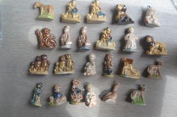23 oude Wade beeldjes ( nursery rhymes / whimseys ) beschikbaar voor biedingen