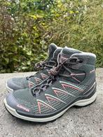 Zo goed als nieuwe Lowa middelhoge wandelschoen dames mt 39, Ophalen of Verzenden, Zo goed als nieuw, Schoenen