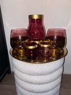 Set goud met roze / aubergine kleur nieuw, Minder dan 50 cm, Nieuw, Ophalen of Verzenden, Overige kleuren