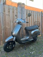 Milano Dts scooter geel kenteken nette staat, Fietsen en Brommers, Scooters | Overige merken, Ophalen, Maximaal 45 km/u, Benzine