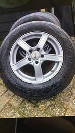 Nissan Qashqai/Renault Captur 5x114,3 winterbanden 215/65/16, Auto-onderdelen, Banden en Velgen, Ophalen, 16 inch, Banden en Velgen