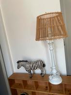Rotan Tafellamp, Ophalen of Verzenden, Gebruikt, Hout, 50 tot 75 cm