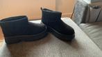 Uggs, Ophalen, Zwart, Overige typen, Nieuw