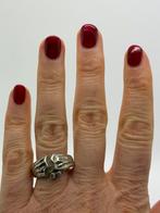 A704 Prachtige zilveren ring brutalist maat 20,5, Met kristal, 20 of groter, Ophalen of Verzenden, X