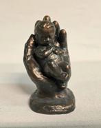 'Baby in Hand' Parastone A World in 3D, Ophalen of Verzenden