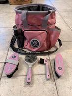 Paardenpraat tv poetstas met borstel nieuwstaat, Dieren en Toebehoren, Ophalen of Verzenden, Zo goed als nieuw