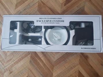 7 delige badkamer accessoires set zwart nieuw! (8 stuks) beschikbaar voor biedingen