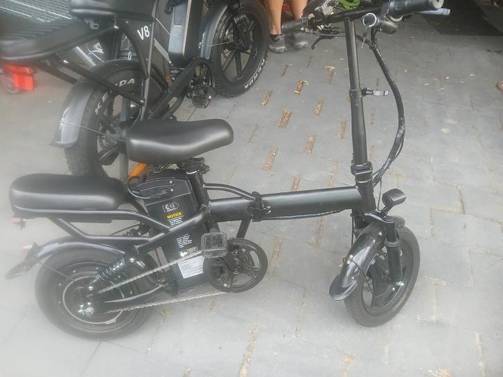 Elektrische Vouwfiets ZGAN, Fietsen en Brommers, Elektrische fietsen, Zo goed als nieuw, Overige merken, Minder dan 47 cm, 30 tot 50 km per accu