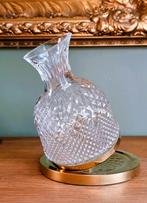 Glas geslepen Karaf op voet., Ophalen of Verzenden