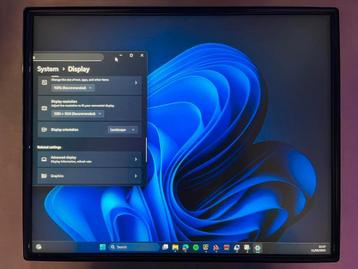 Elo 19” Touchscreen Monitor in RVS frame incl. HDMI beschikbaar voor biedingen
