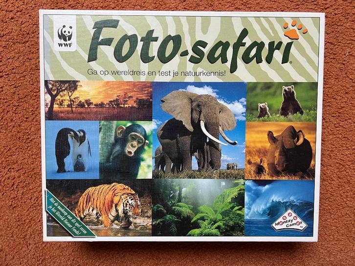 Te Koop: Familie spel Foto-Safari, Hobby en Vrije tijd, Gezelschapsspellen | Kaartspellen, Zo goed als nieuw, Vijf spelers of meer