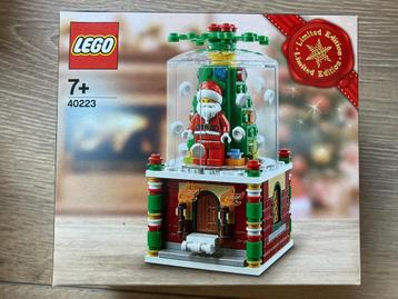 40223 Snow Globe beschikbaar voor biedingen