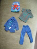 Vintage  barbie Skipper kleding 4 delig mattel j 60, Verzamelen, Poppen, Verzenden, Zo goed als nieuw, Kleertjes