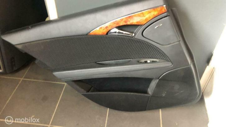 Deurpaneel linksachter Mercedes E-klasse W211 A2117301596, Auto-onderdelen, Interieur en Bekleding, Mercedes-Benz, Gebruikt, Ophalen of Verzenden