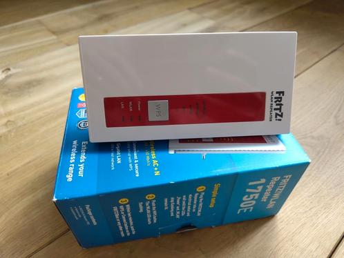 FRITZ!WLAN Wifi Repeater 1750E, Computers en Software, WiFi-versterkers, Zo goed als nieuw, Ophalen of Verzenden