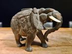 div. houten olifanten houtsnijwerk hout keramiek olifant, Verzamelen, Wild dier, Gebruikt, Ophalen of Verzenden, Beeldje of Figuurtje