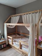 Bed bedhuisje!, Kinderen en Baby's, Kinderkamer | Stapelbedden en Hoogslapers, Ophalen, Zo goed als nieuw, Stapelbed