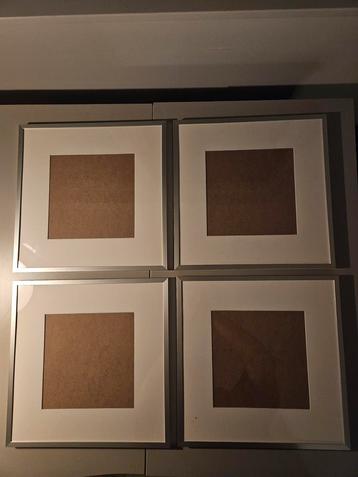 4x Ikea Lomviken fotolijsten 32x32 beschikbaar voor biedingen