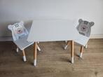 Kindertafel met 2 stoeltje, Ophalen, Zo goed als nieuw, Tafel(s) en Stoel(en)