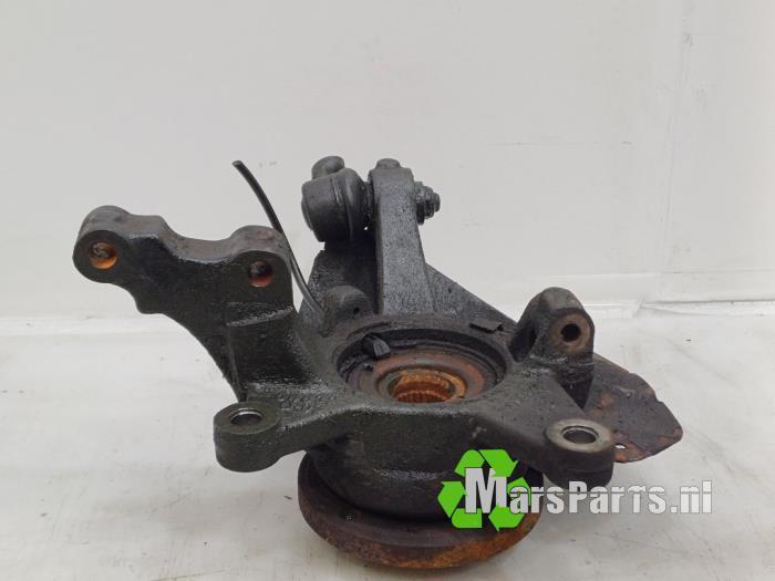 Fusee rechts-voor van een Peugeot Expert, Auto-onderdelen, Ophanging en Onderstel, Peugeot, Gebruikt, 6 maanden garantie, 12 maanden garantie