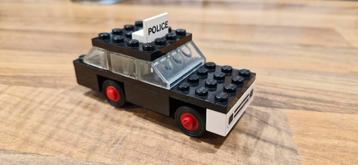 Vintage Lego 611 Politieauto beschikbaar voor biedingen