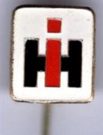 IH International Harvester koper tractoren speldje ( E_154 ), Verzamelen, Speldjes, Pins en Buttons, Verzenden, Nieuw, Transport