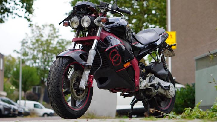 Gilera (Piaggio) DNA custom 4-takt! + veel reserve onderdln, Fietsen en Brommers, Scooters | Piaggio, Gebruikt, Overige modellen