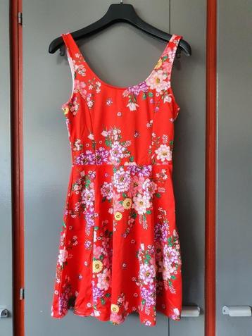 Leuke Rode A-Line Jurk - Maat M/38/10 - H&M - Weinig Gedrage beschikbaar voor biedingen