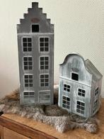 Twee metalen huisjes, Ophalen, Zo goed als nieuw, Metaal, Minder dan 25 cm