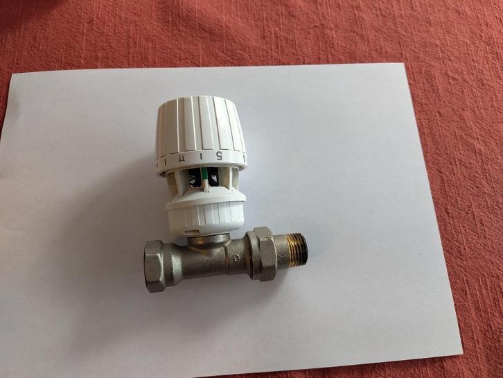 Danfoss RA-N debietkraan met RA2000 thermostaatknop, Doe-het-zelf en Verbouw, Thermostaten, Zo goed als nieuw, Ophalen of Verzenden