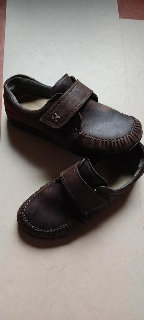 Brede leest herenschoenen met klittenband maat 43, Kleding | Heren, Schoenen, Zo goed als nieuw, Loafers, Bruin, Ophalen of Verzenden