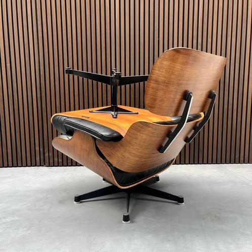 Vitra Eames Lounge chair - Rosewood Palissander, Antiek en Kunst, Antiek | Meubels | Stoelen en Banken