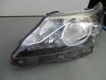 linker koplamp avensis T 27 beschikbaar voor biedingen