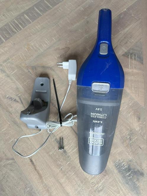 Handstofzuiger / Handheld vacuum Black+Decker, Witgoed en Apparatuur, Stofzuigers, Gebruikt, Kruimeldief, Minder dan 1200 watt
