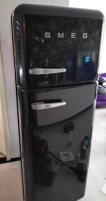SMEG koelkast met vriesvak  beschikbaar voor biedingen