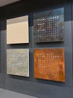 Nieuw Qlocktwo qlock two Design Klok Rust 45x45 roest, Wandklok, Nieuw, Ophalen of Verzenden, Qlocktwo