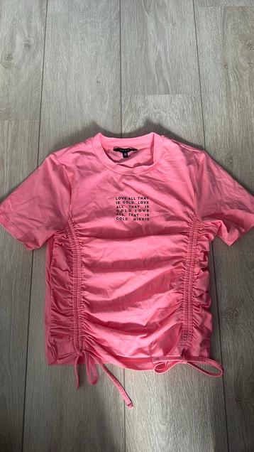 Nikkie tshirt maat 34 beschikbaar voor biedingen