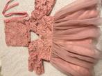 Prachtige roze jurk met kanten details, Kinderen en Baby's, Babykleding | Overige, Ophalen of Verzenden, Nieuw, Meisje