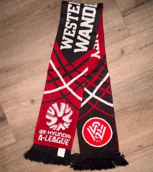 Voetbalsjaal Western Sydney Wanderers, Verzamelen, Sportartikelen en Voetbal, Zo goed als nieuw, Vaantje of Sjaal, Buitenlandse clubs