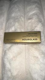 Nieuwe Hourglass Unlocked Lipstick - Sahara 310, Nieuw, Ophalen of Verzenden, Make-up, Overige kleuren