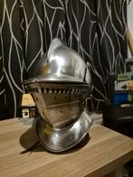 Mooie grote ridder helm, carbon steel, Hobby en Vrije tijd, Kostuums, Theaterbenodigdheden en LARP, Ophalen, Zo goed als nieuw