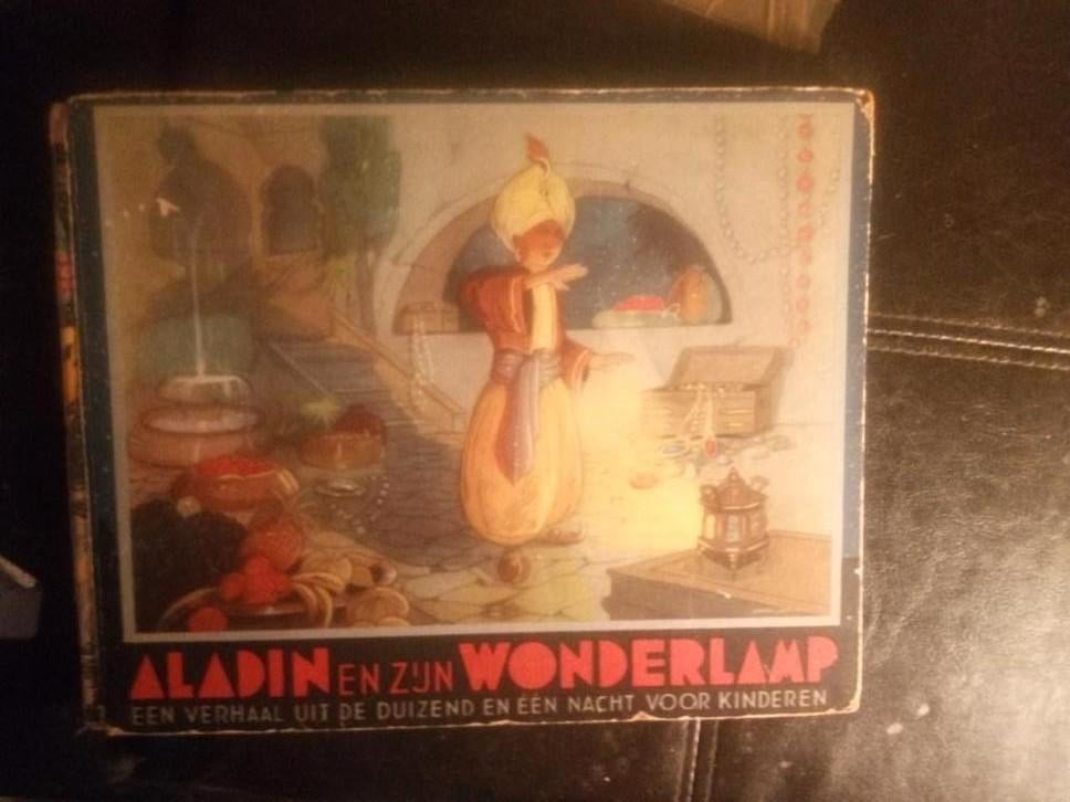 Aladin en zijn Wonderlamp - Sprookjesboek, Boeken, Ophalen of Verzenden, Gelezen, Onbekend