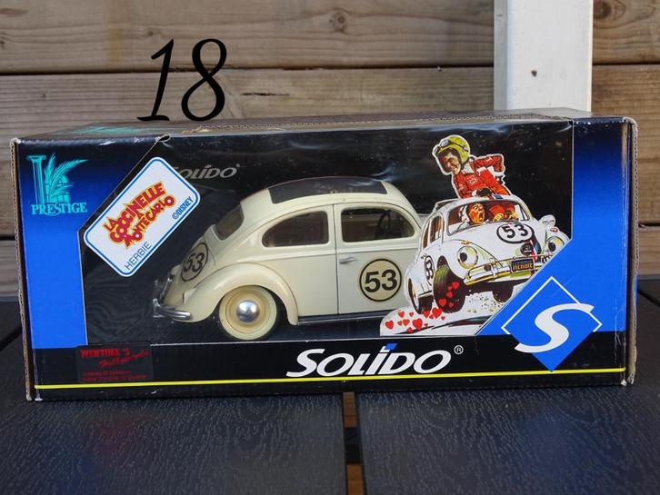 VW kever miniaturen ( Solido ,Revell Burago), Hobby en Vrije tijd, Modelauto's | Overige schalen, Zo goed als nieuw, Auto, Ophalen of Verzenden