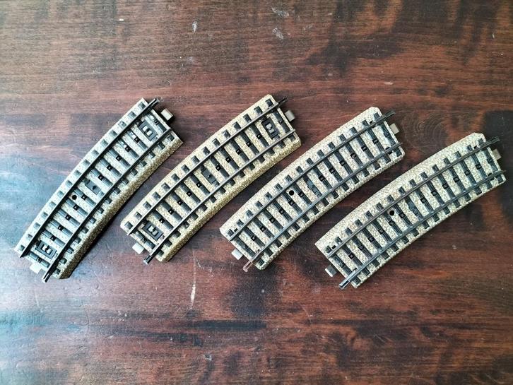 Marklin 5201 H0 buiten bocht M-rail passtukje, Hobby en Vrije tijd, Modeltreinen | H0, Gebruikt, Rails, Wisselstroom, Märklin