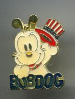 Bobdog met Amerika hoed PIN ( BLAD1_111 ), Nieuw, Figuurtje, Speldje of Pin, Verzenden