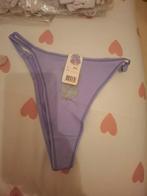 Nieuwe Strings - Paars & Wit - 50 cent p/s!, Kleding | Dames, Ondergoed en Lingerie, Ophalen of Verzenden, Onbekend, Paars, String
