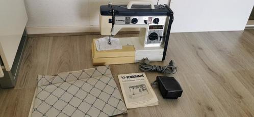 Naaimachine Vendomatic 248 Goed werkende COMPLEET, Hobby en Vrije tijd, Naaimachines en Toebehoren, Zo goed als nieuw, Naaimachine