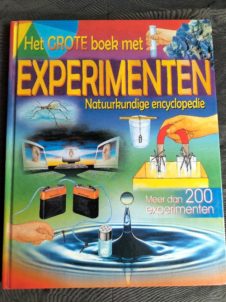 Het grote boek met experimenten, Boeken, Kinderboeken | Jeugd | 10 tot 12 jaar, Zo goed als nieuw, Non-fictie, Ophalen of Verzenden