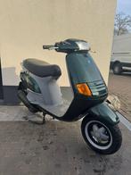 ⭐️Piaggio skr 125cc duits 12328 km nieuwstaat donker groen⭐️, Ophalen